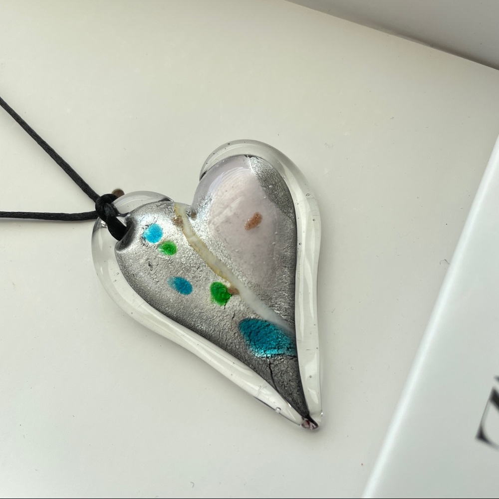 Zara Glass Heart Necklace Pendant on Cord - Picture 8 of 8